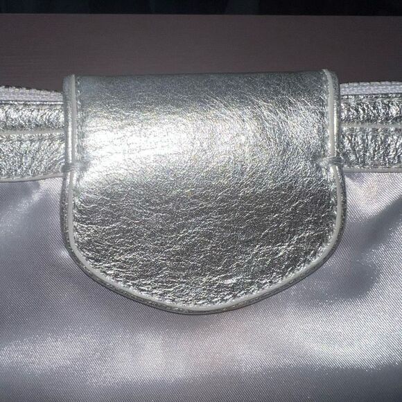 Boktier Silver Evening Clutch - Picture 3 of 12